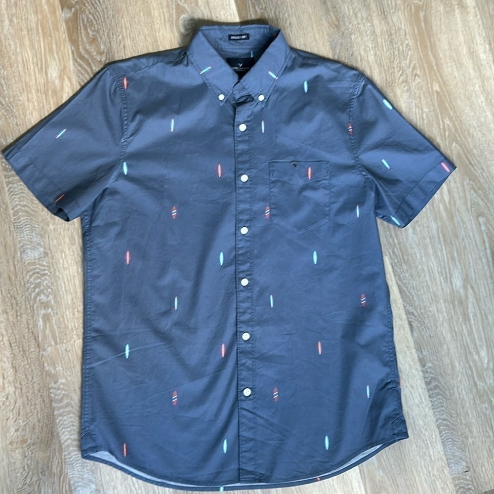 American Eagle novelty print surf board pattern button down NWOT Medium